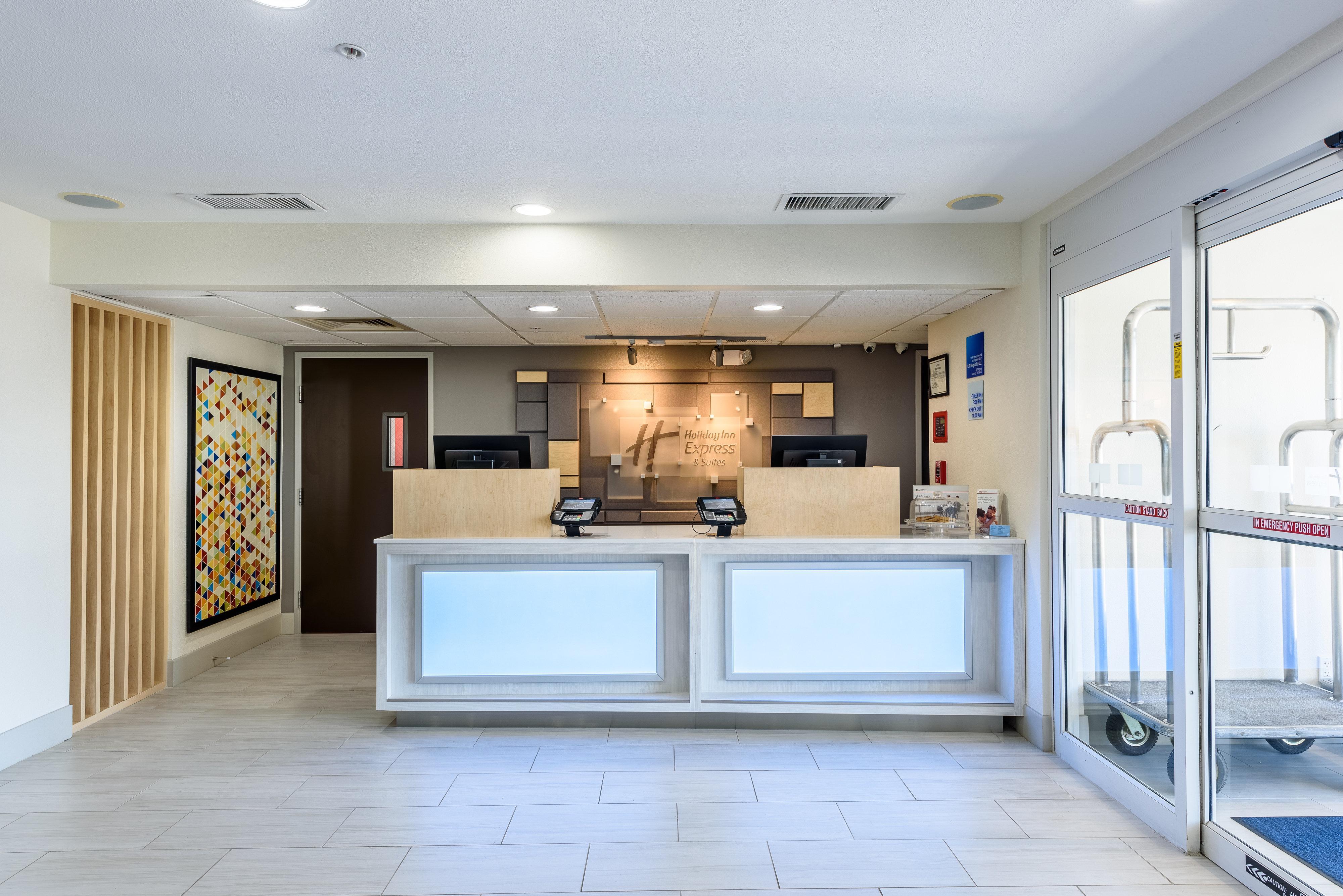Holiday Inn Express Hotel And Suites Bastrop By Ihg Kültér fotó