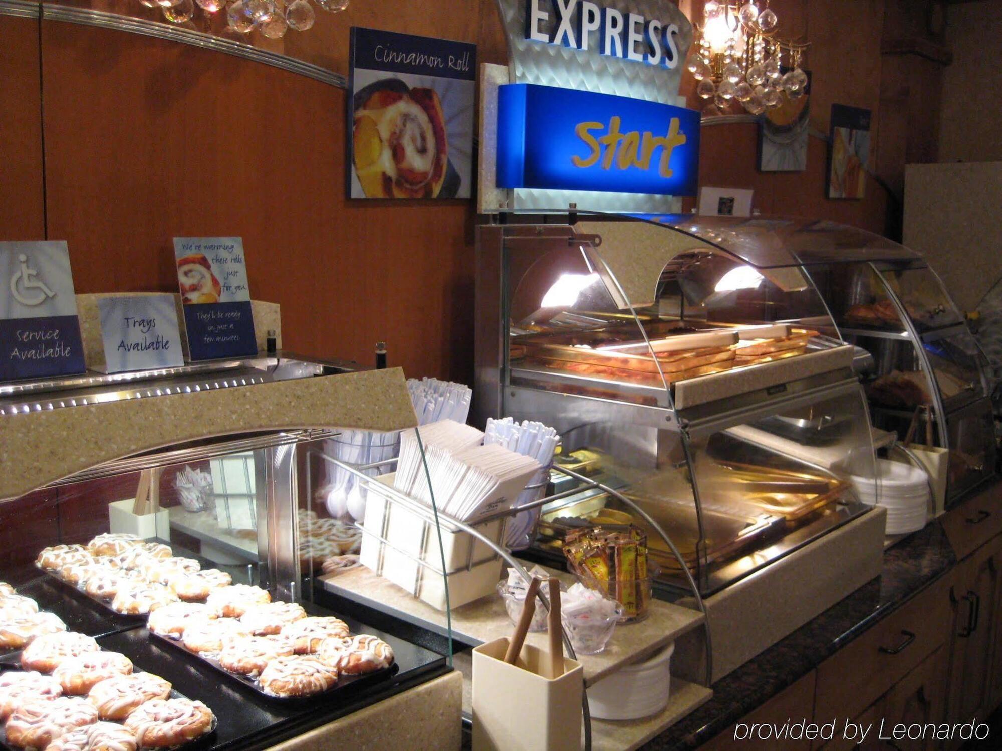 Holiday Inn Express Hotel And Suites Bastrop By Ihg Kültér fotó